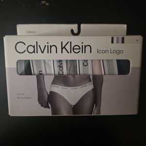 Calvin Klein Women's 5-Pack Modern Logo Low-Rise Bikini